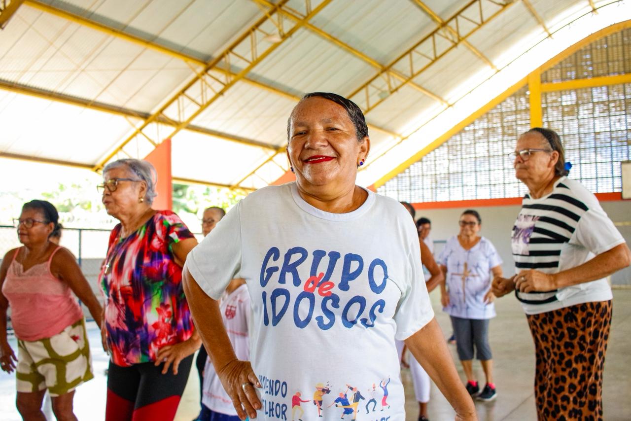 Grupo de Idosos de Atalaia promove manhã de atividade física, convivência e qualidade de vida